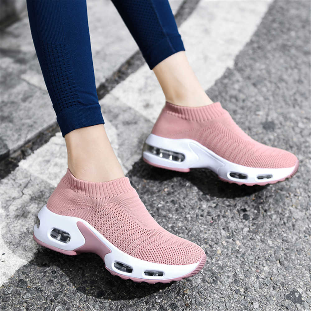 Sneakers - Женские ботинки на каблуке большого размера