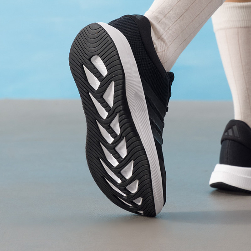 Shock Absorbing Gym Trainers - Новые женские кроссовки Adidas JQ6404 с