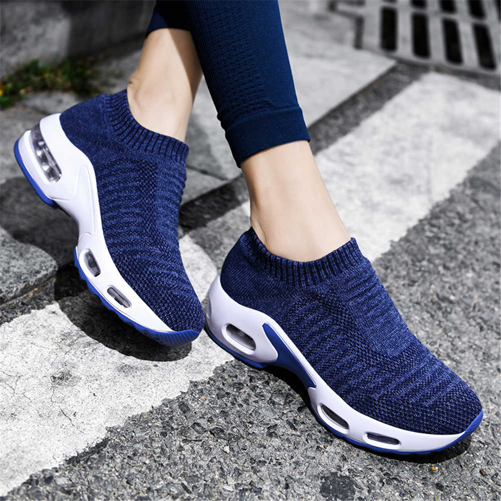 Женские ботинки на каблуке бол – обзор и цена Sneakers