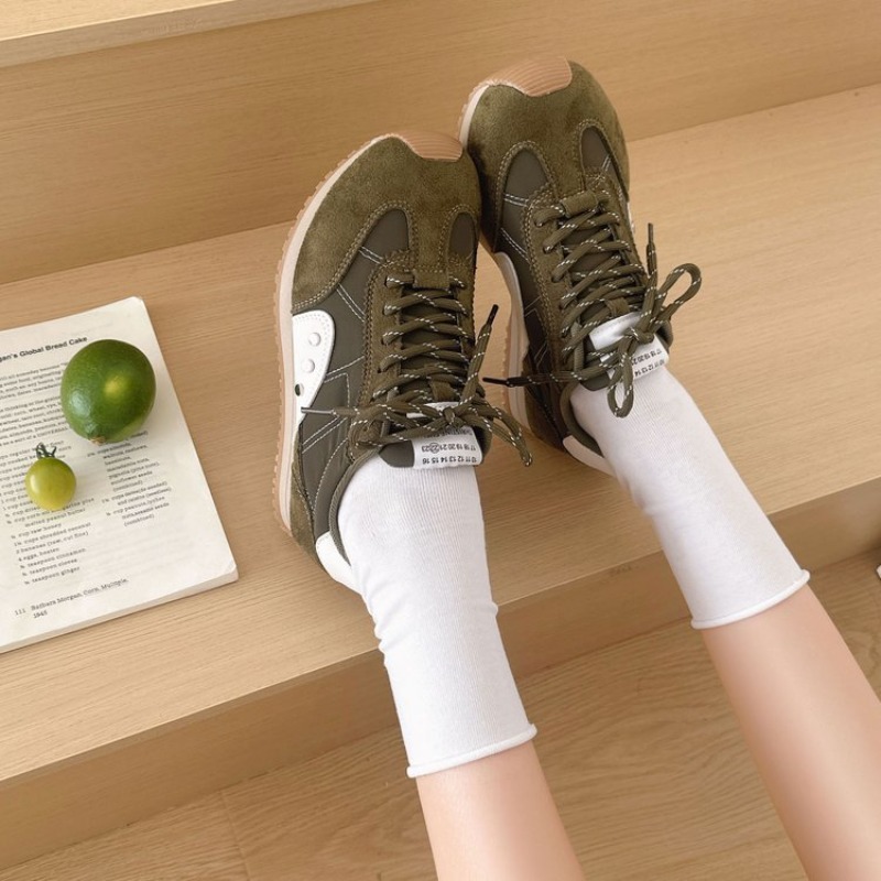 Ретро-кроссовки с цветными вст – обзор и цена Sneakers