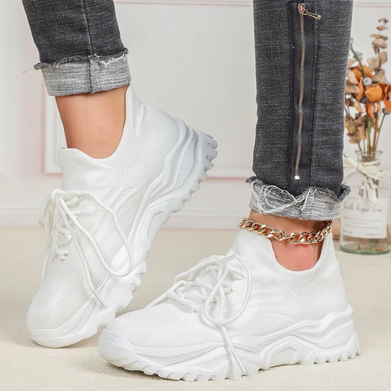 Модные массивные кроссовки на  – обзор и цена Knit Fabric Lace Up Sneakers